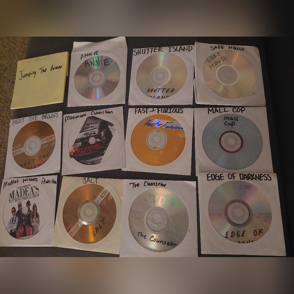 DVDS, 1 for $3, 3 for $7, 10 for $20 - Picture 6 of 8